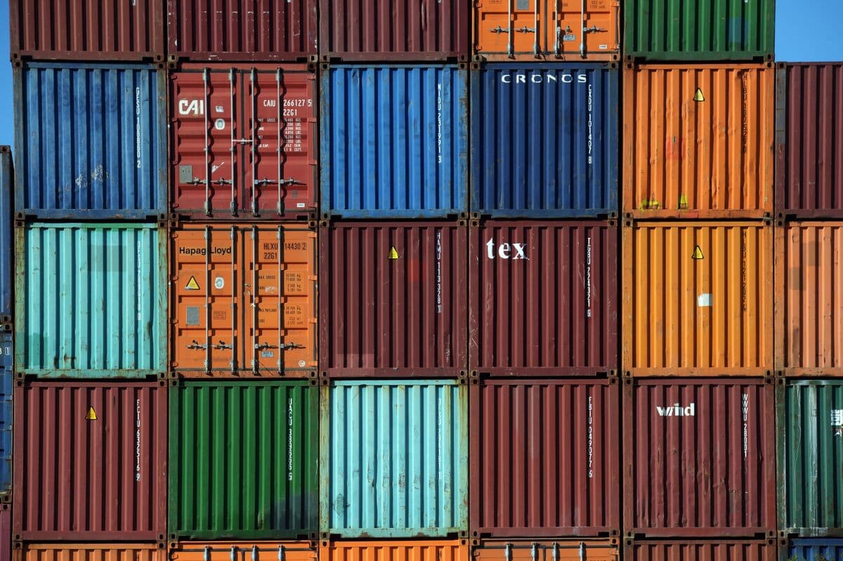 Fresh Macquarie Asset Management Bid Values Qube at $7.5 Billion - Bloomberg.com