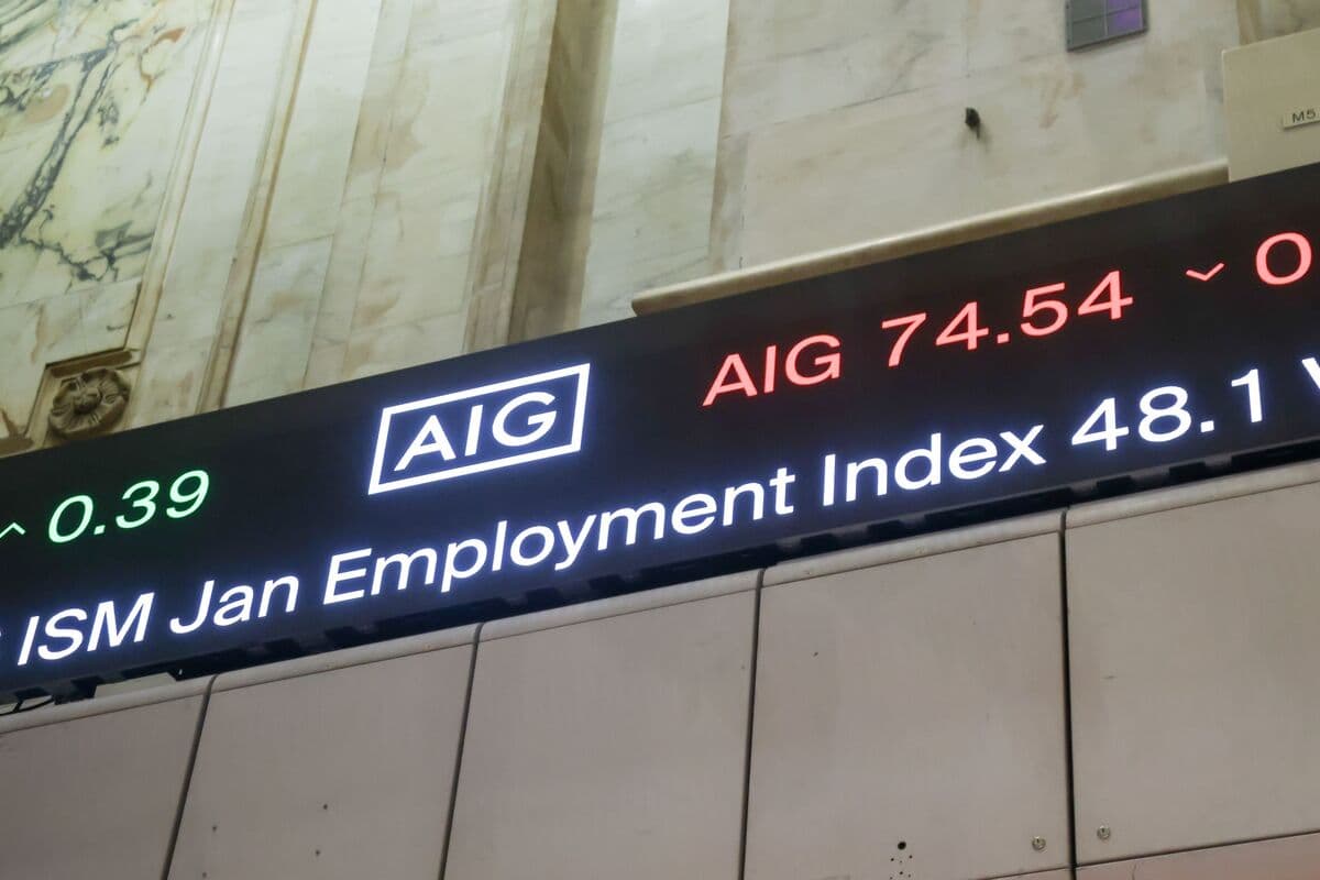 Asian Stocks Set to Climb After US Data Lifts Mood: Markets Wrap - Bloomberg.com