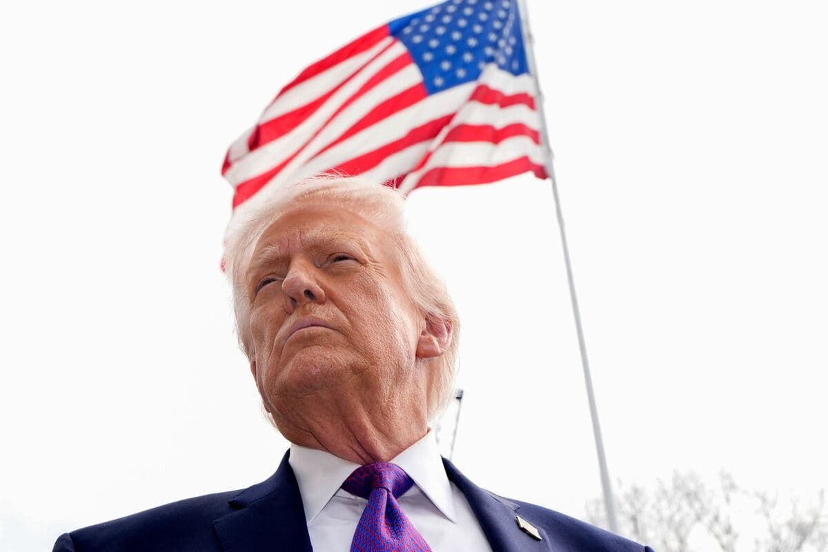 Trump Threatens Xi Summit Delay If China Doesn’t Help in Hormuz - Bloomberg.com