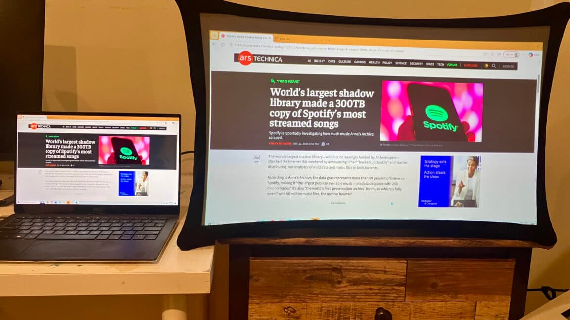 The Splay is a subpar monitor but an exciting portable projector - Ars Technica