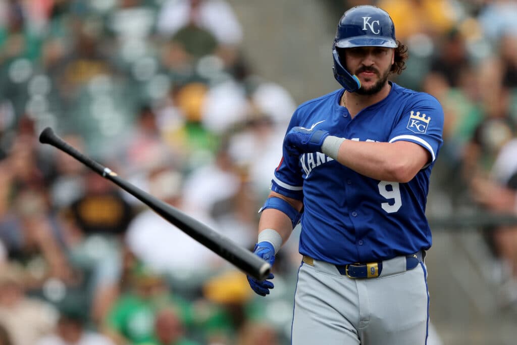 Royals, Vinnie Pasquantino Avoid Arbitration - MLB Trade Rumors