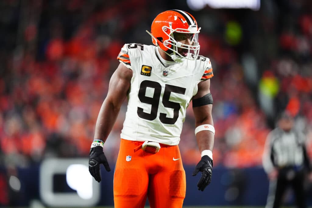 Browns Trade Myles Garrett To Rams - NFL Rumors - ProFootballRumors.com