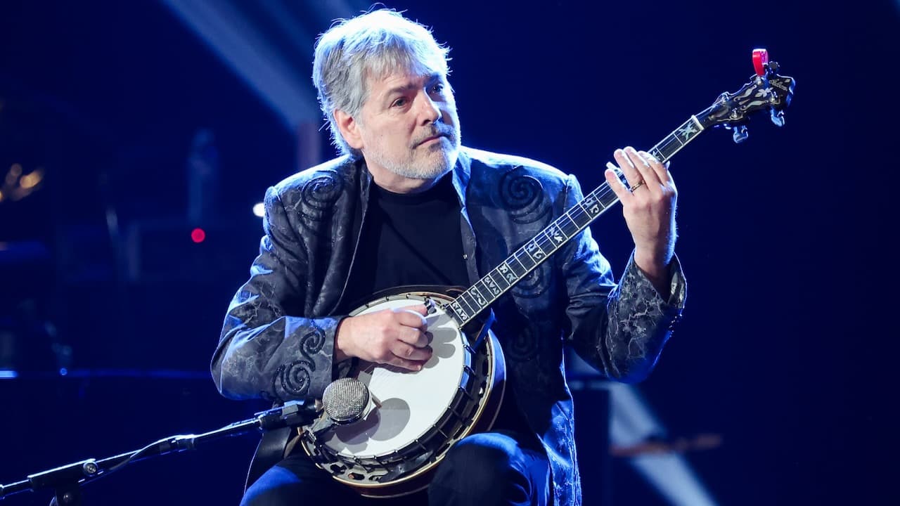 Béla Fleck Cancels Concerts at Kennedy Center - Consequence of Sound