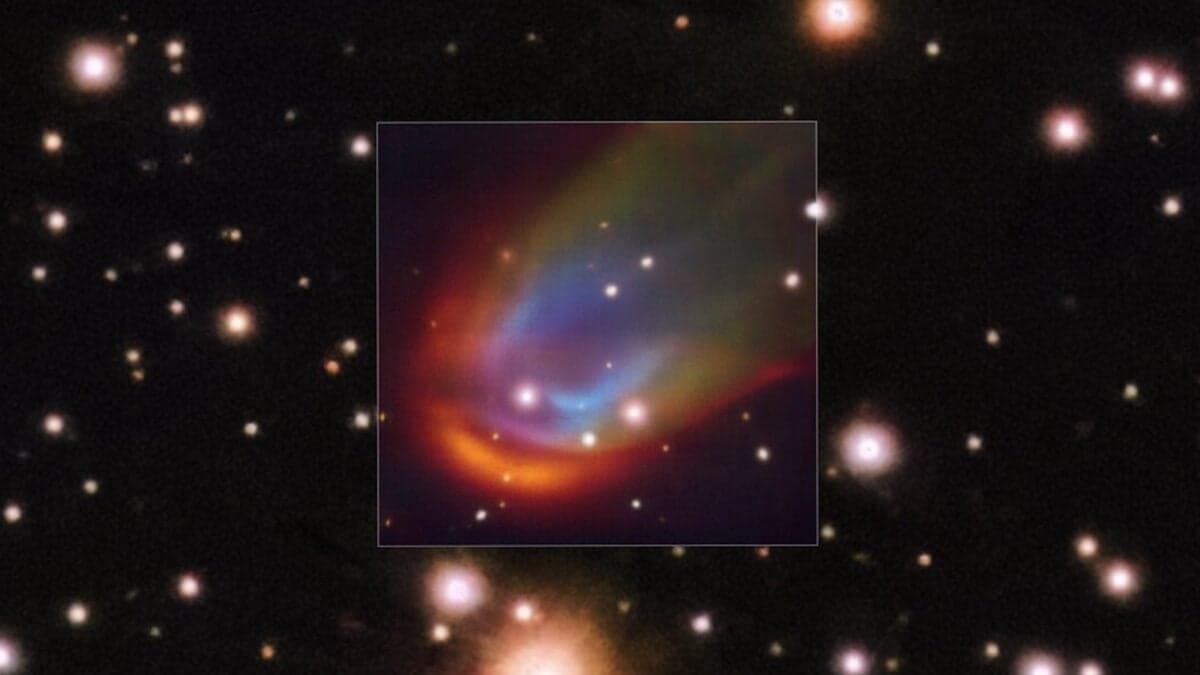This Dead Star With a Glowing Shock Wave Shouldn’t Exist - Gizmodo