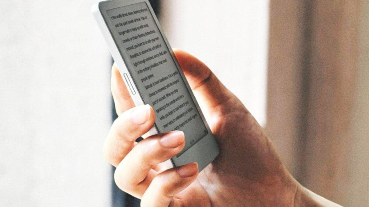 Boox’s New Tiny E-Reader Could Shake Up the Market - Gizmodo