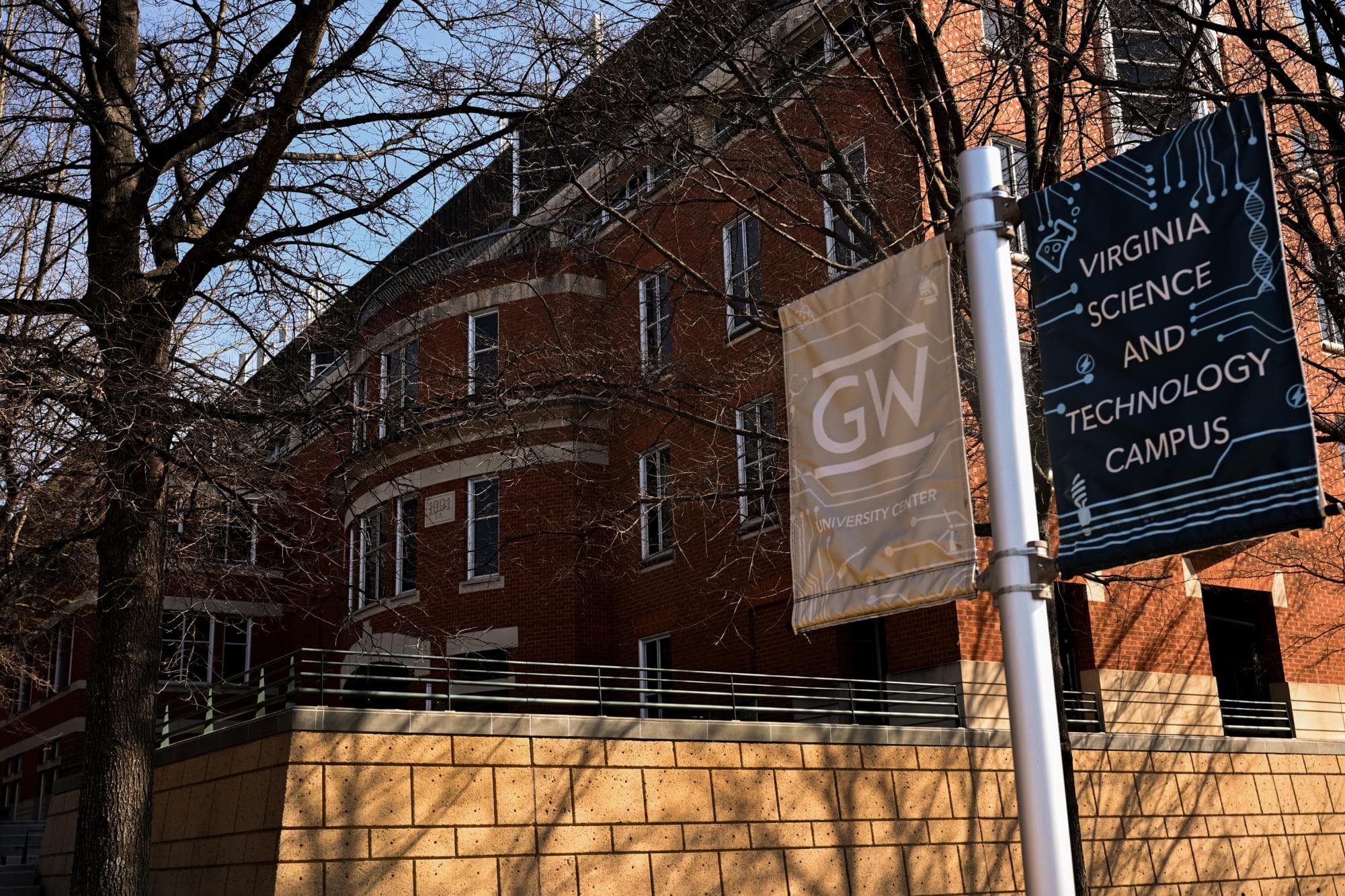 GW sold Virginia campus for $427 million to Amazon for data center development - The GW Hatchet