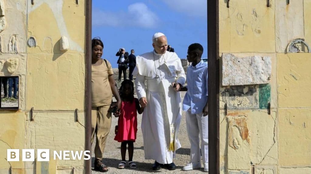 Pope urges Europe to do more for migrants while visiting gateway island - BBC