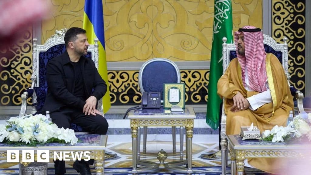Ukraine signs deal with Saudi Arabia offering drone expertise - BBC