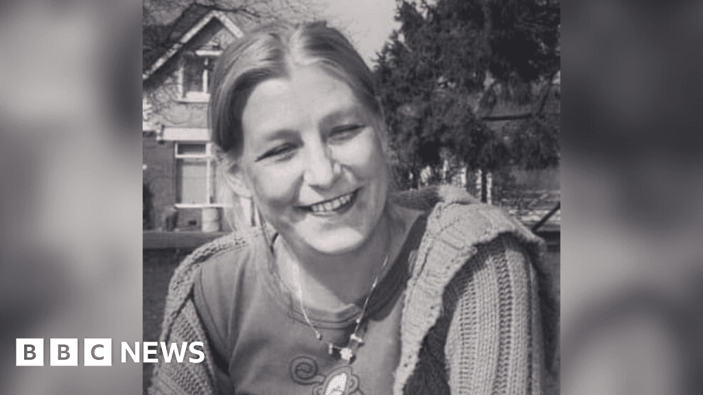 Putin 'morally responsible for Dawn Sturgess Novichok death' - BBC