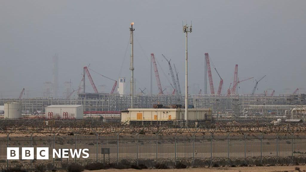 Gas price soars 25% after strikes on Qatar hub - BBC