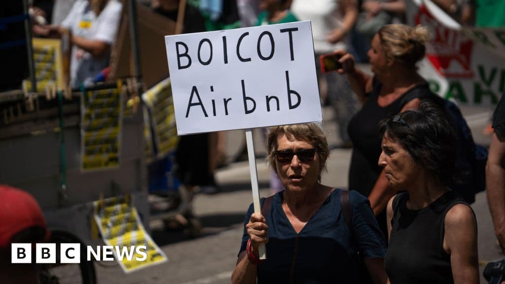 Airbnb fined £56m by Spain for advertising unlicensed properties - BBC