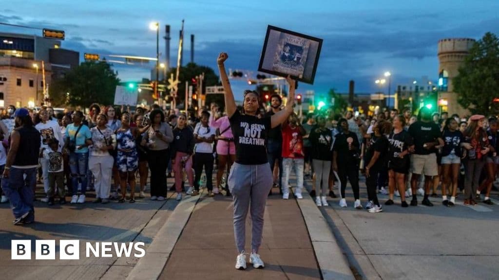 Wisconsin officials open investigation into police killing of Corey Ruiz - BBC