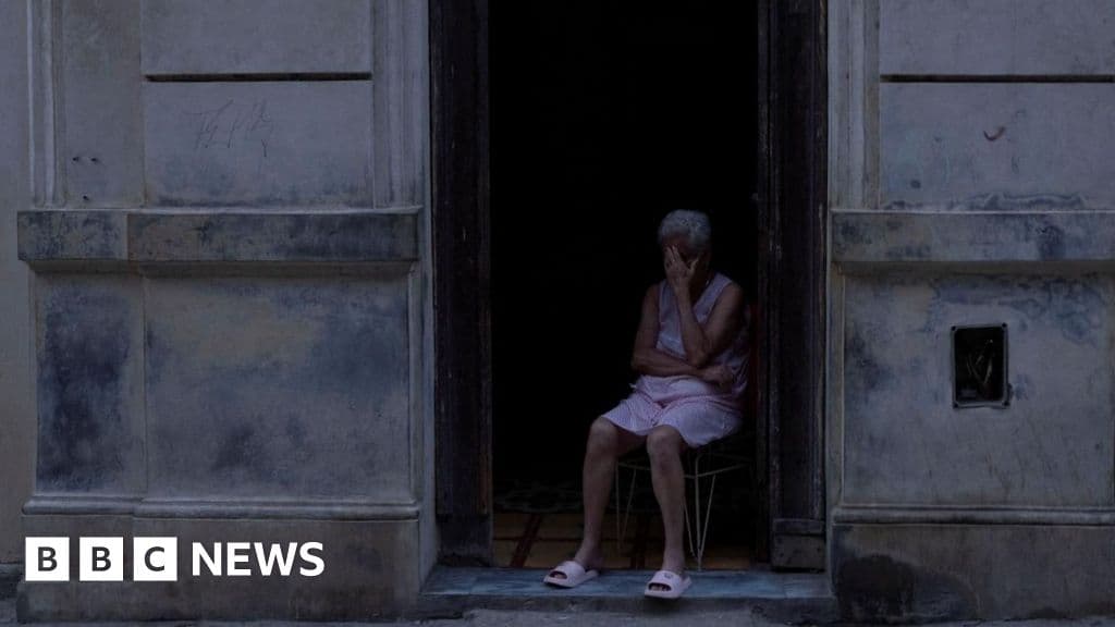 Cuba blackout leaves millions without power again - BBC