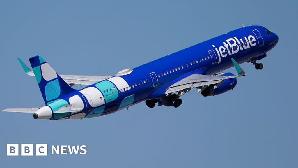 JetBlue pilot reports striking a drone while landing at JFK airport - BBC
