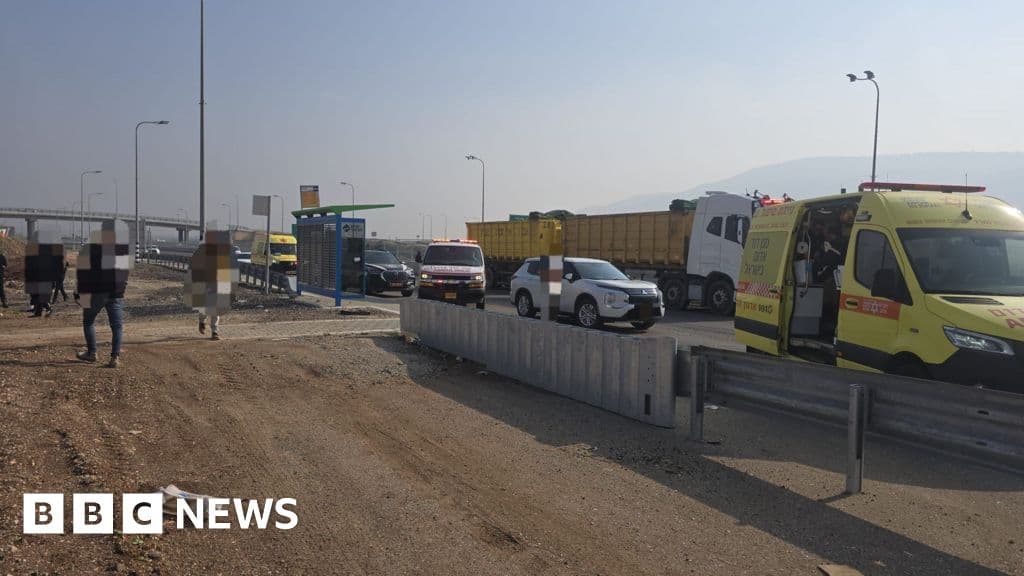 Two killed in suspected Palestinian ramming and knife attack in Israel - BBC