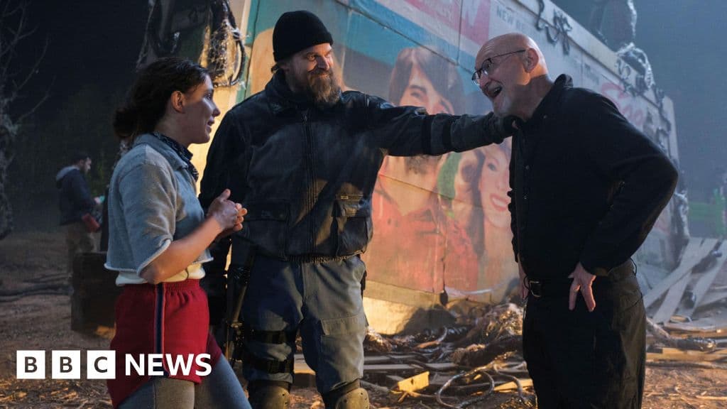 Stranger Things documentary-maker gives reason for last minute script - BBC