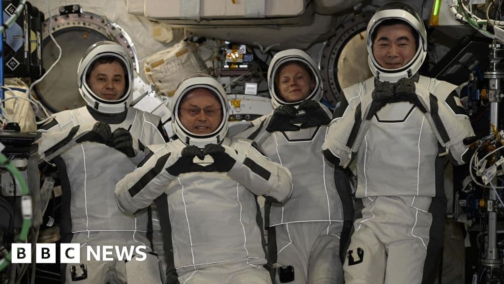 Nasa astronauts begin 'bittersweet' medical evacuation from space station - BBC