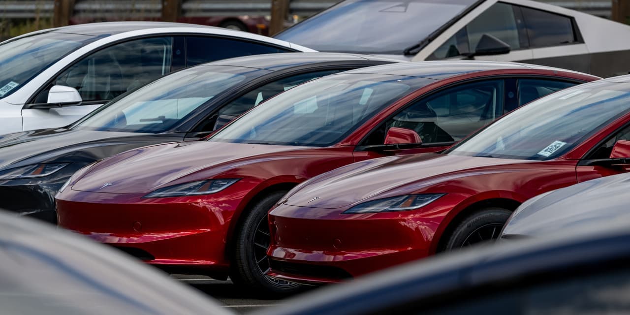 Tesla Sales Blow Away Expectations. Why The Stock Is Dropping. - Barron's