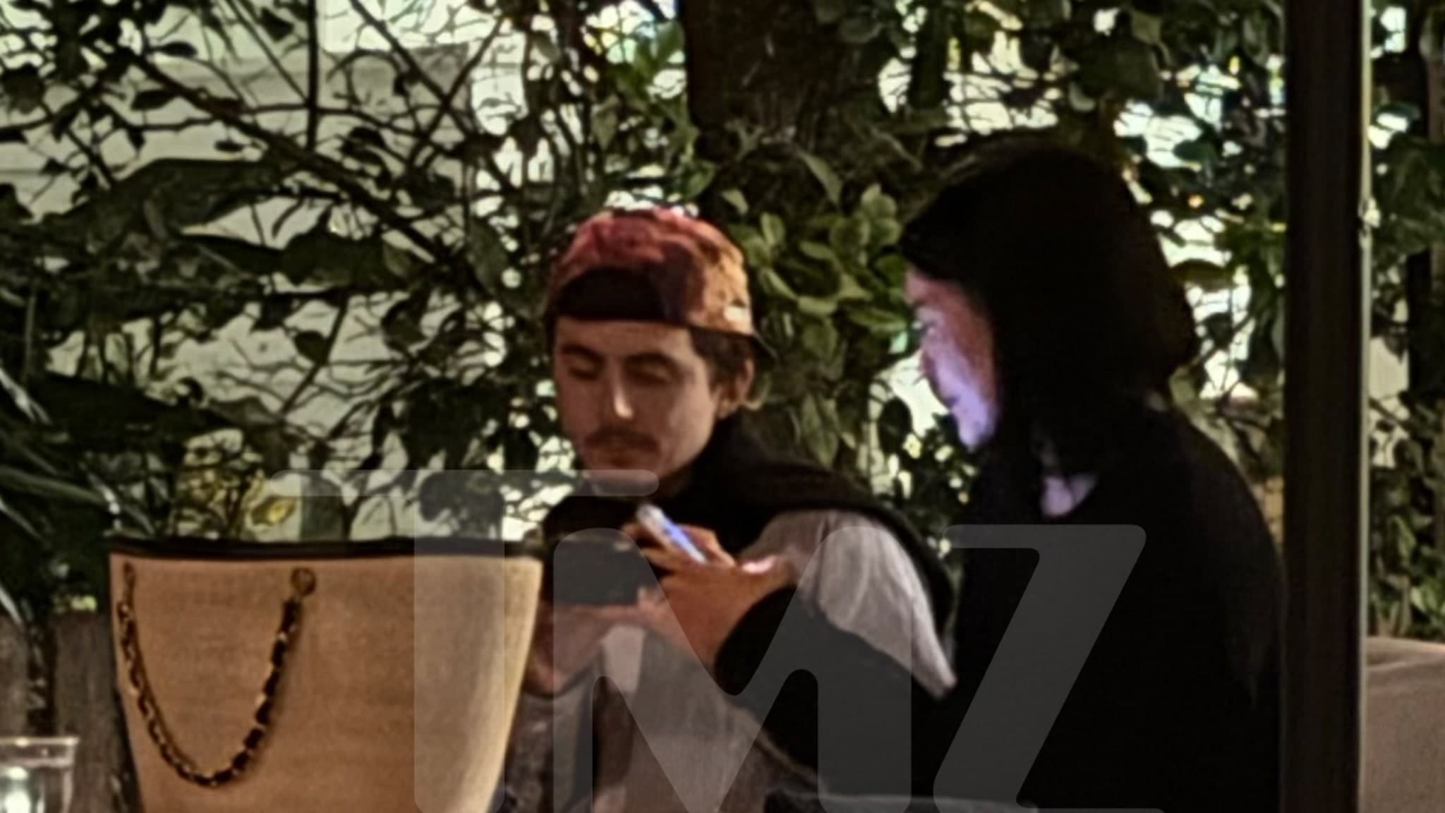 Kylie Jenner and Timothée Chalamet Spotted on Intimate Mexico Dinner Date - TMZ