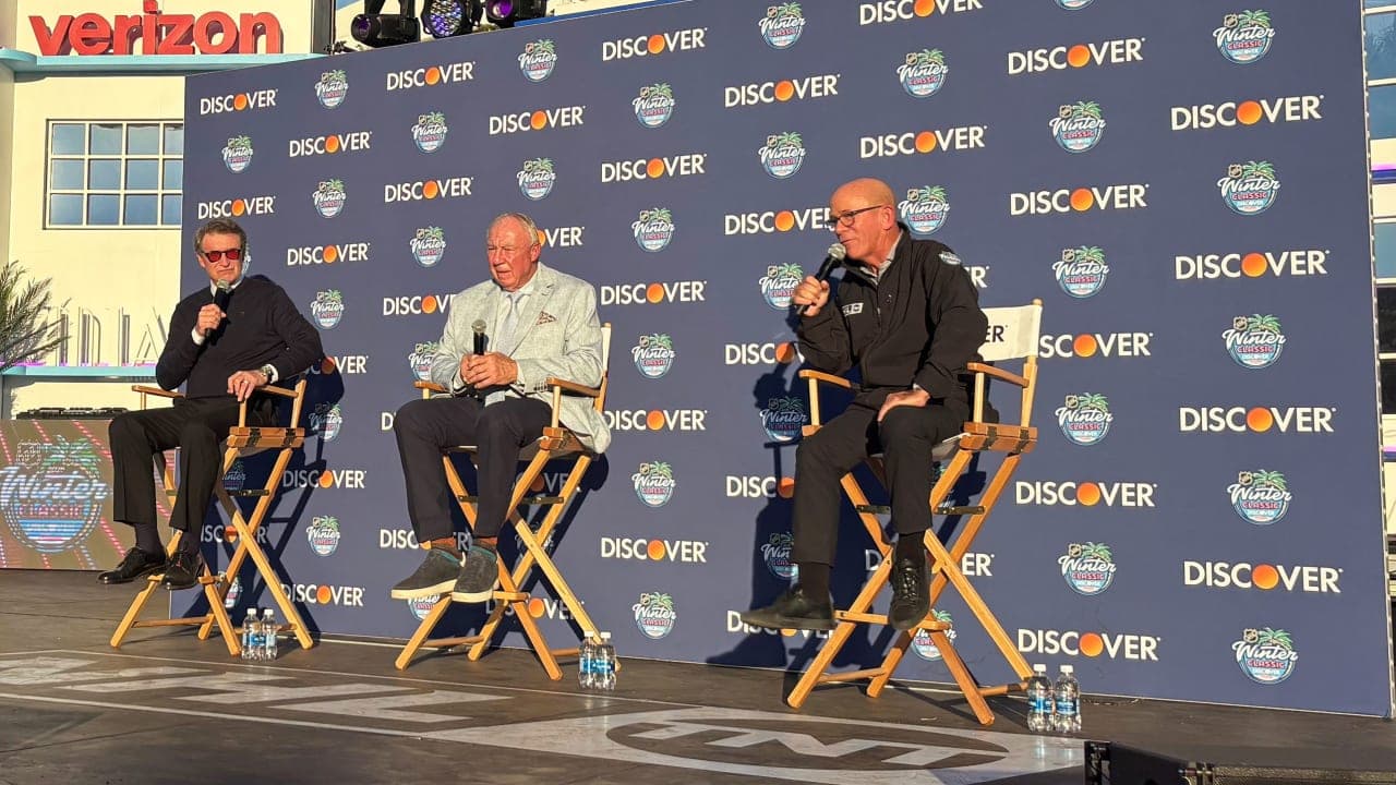 Gretzky swaps stories, reminisces ahead of Winter Classic - NHL.com