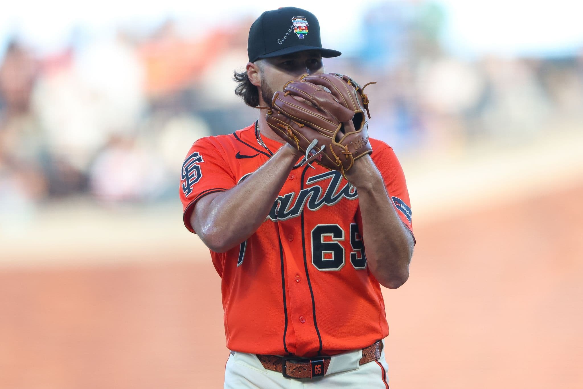 Giants’ Pride hat problem goes national as JD Vance, Scott Wiener weigh in - San Francisco Chronicle