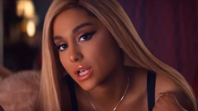 Ariana Grande’s Tour Performance Raises Eyebrows Over Past Marriage — Report - Yahoo