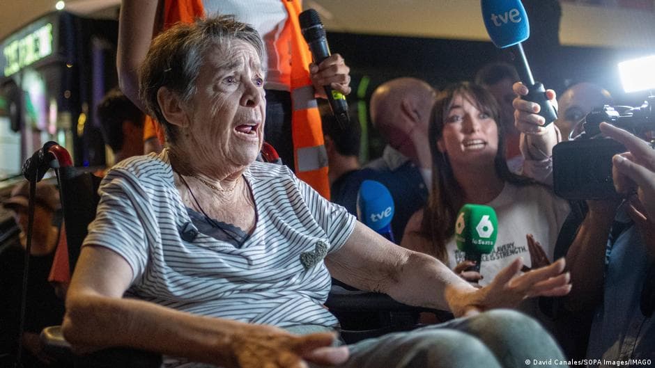 Evicted Spanish pensioner to return home, lawyer says - DW.com