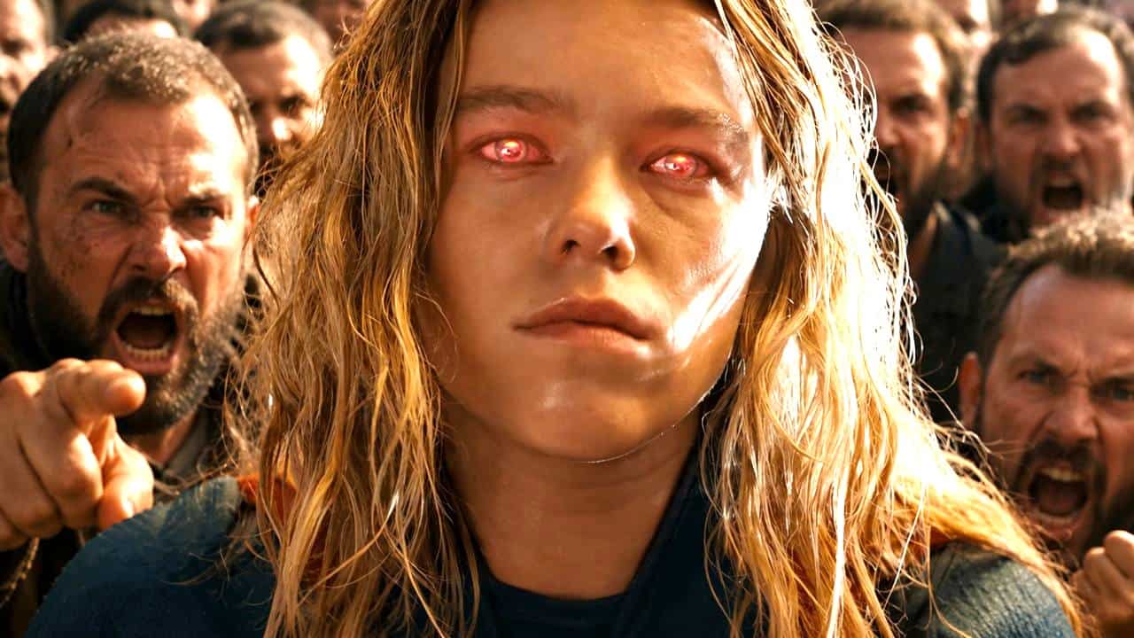 Supergirl Fans Blame Men For The Movie’s Failure - Giant Freakin Robot