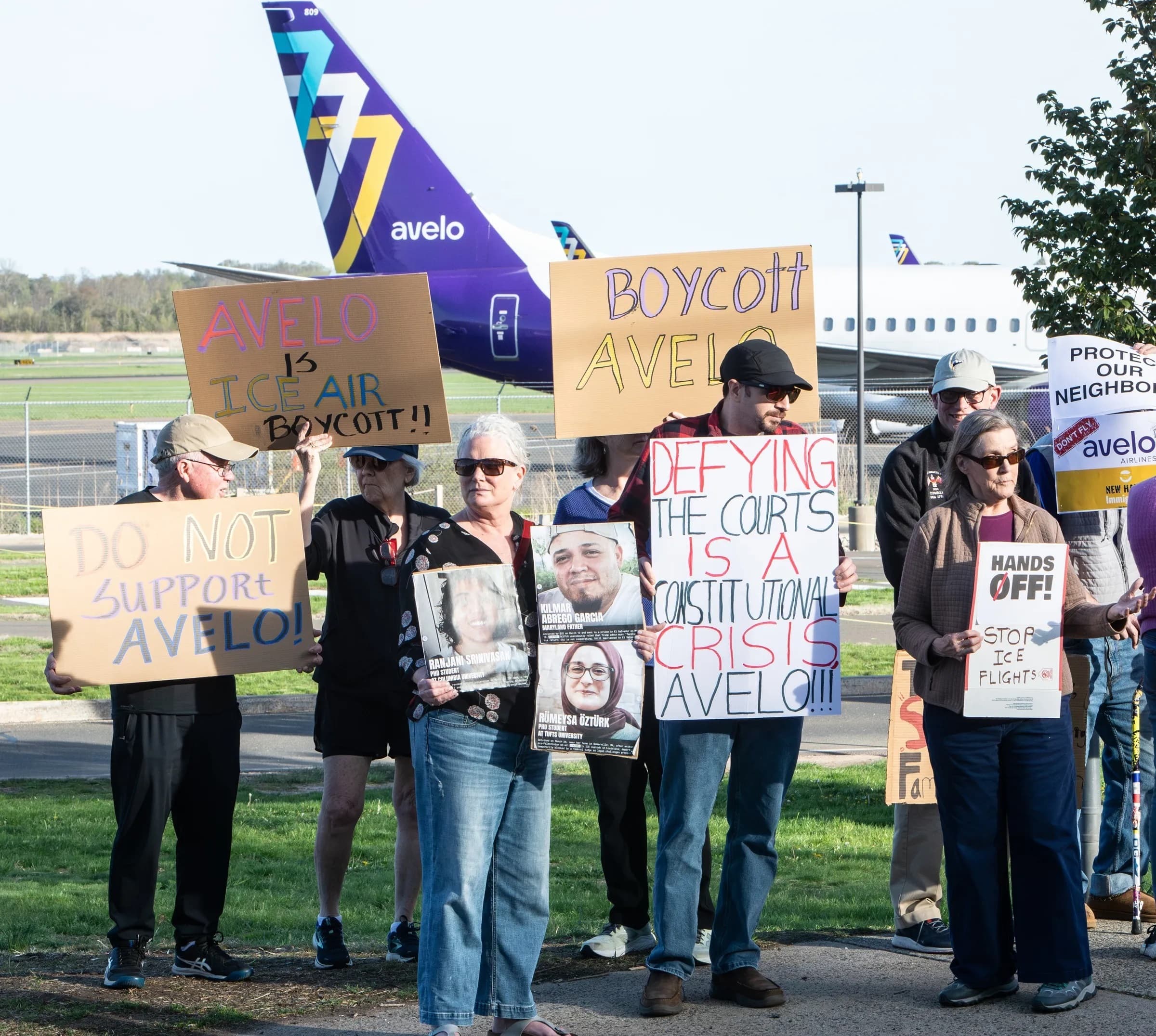 Avelo To Exit Deportation Biz - New Haven Independent