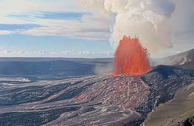 Kilauea lava fountaining ends after nearly 6 hours in Halemaumau crater - Honolulu Star-Advertiser